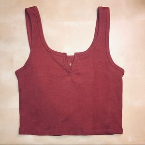 Aero notch neck tank top